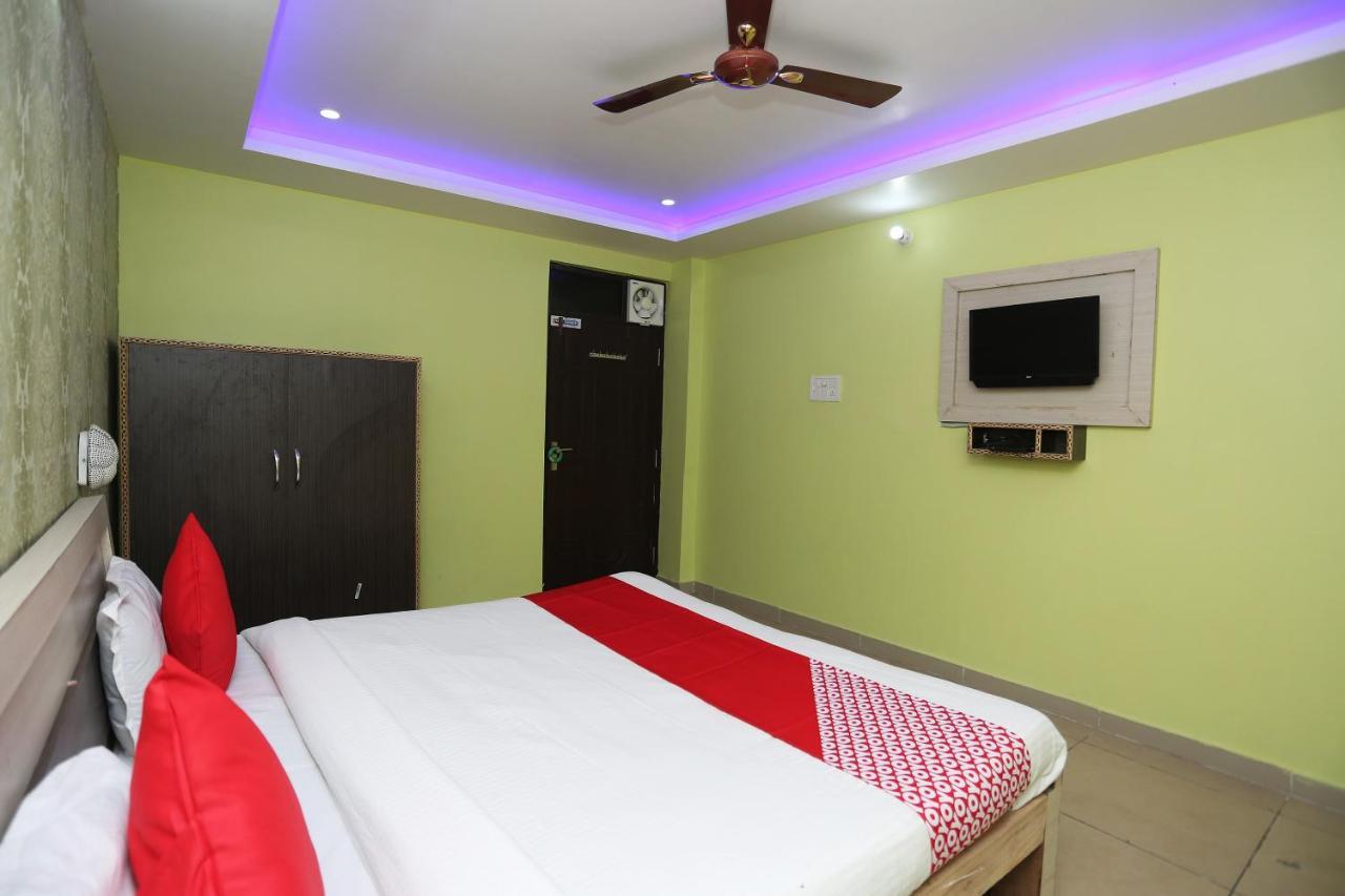 Oyo Hotel New Metro Near Phoenix United Lucknow Ngoại thất bức ảnh