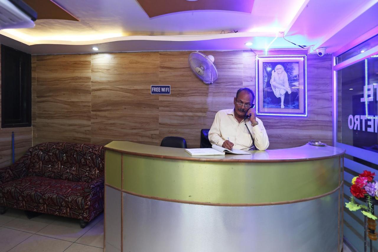 Oyo Hotel New Metro Near Phoenix United Lucknow Ngoại thất bức ảnh